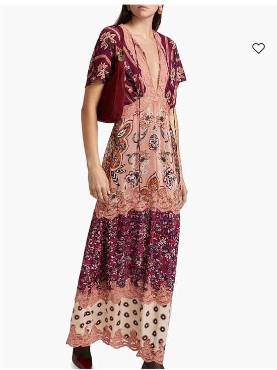 FARM Rio Dresses & Skirts - Farm Rio Glam Tapestry Laces Short-Sleeve Maxi Dress